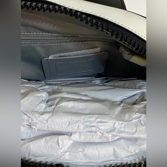 Men’s Coach Backpack Bum Track Pack Color Block Bag White C Monogram NWT - Picture 12 of 13